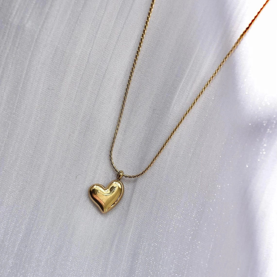Foiled Heart Gold Chain