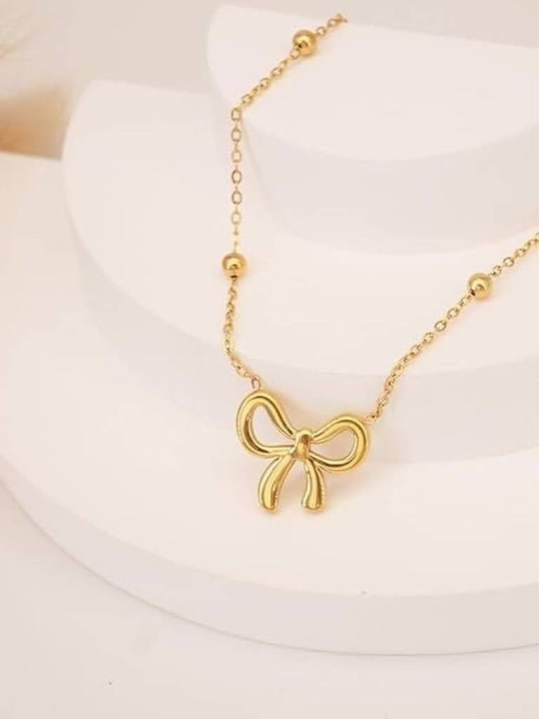 Delicate Gold Bow Knot Necklace