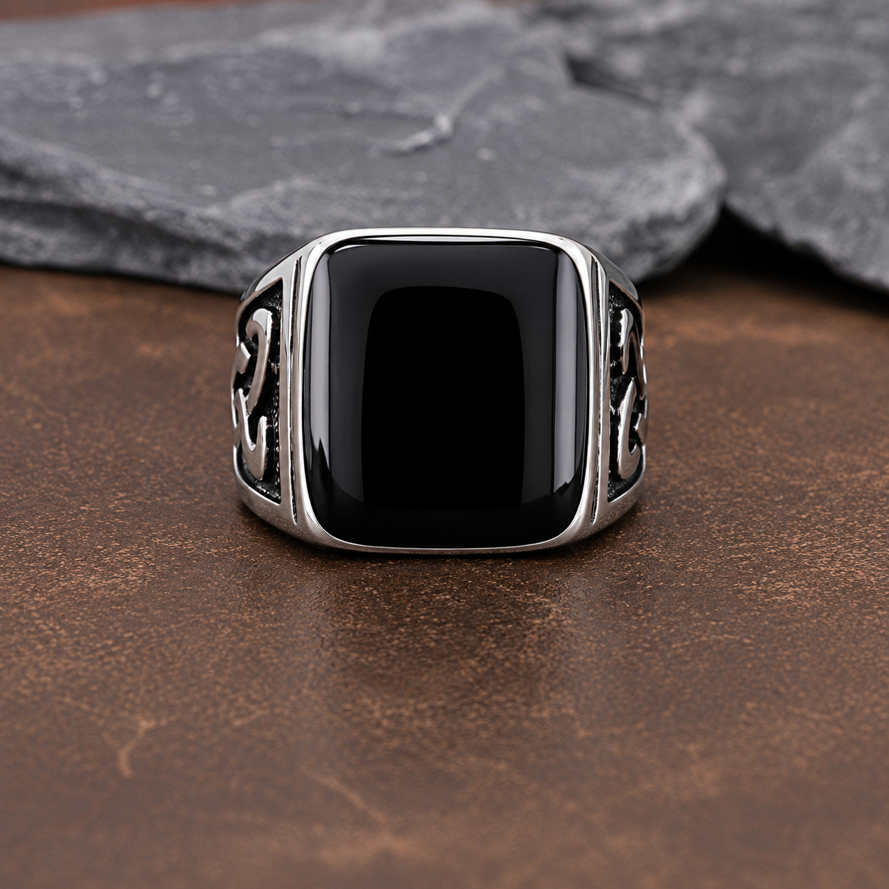 Black Celtic Knot Ring - Stainless Steel