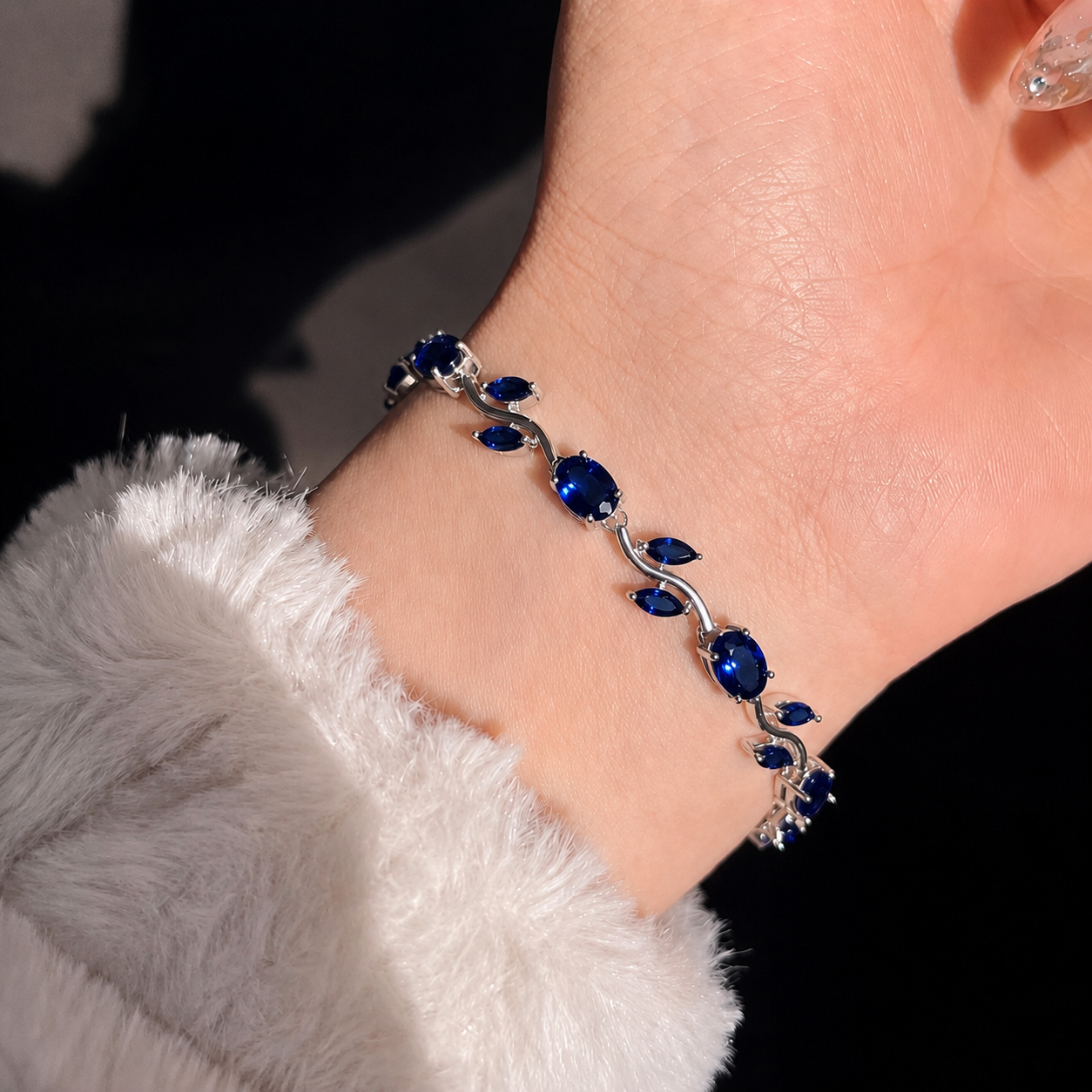 Fancy Stainless Tulip Bracelet