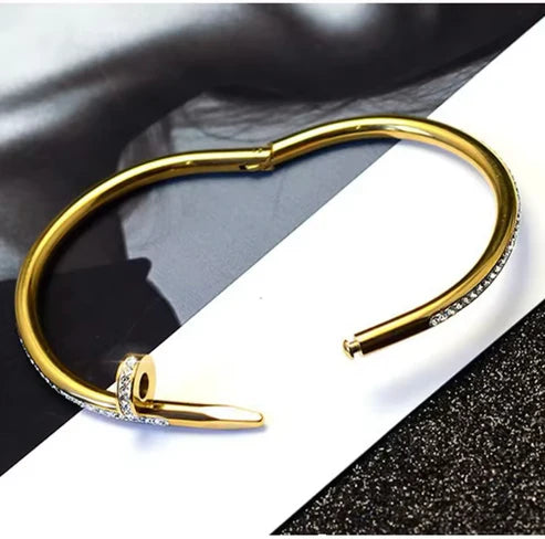 Stone Nail Golden - Handcuff
