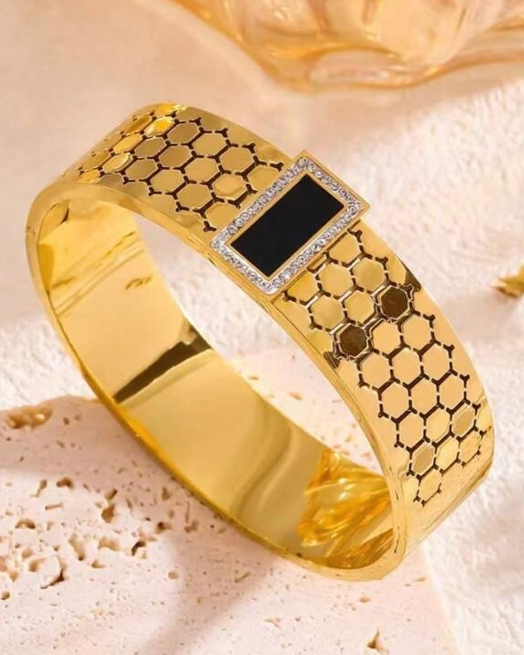 Vintage Honeycomb Luxury Bangle