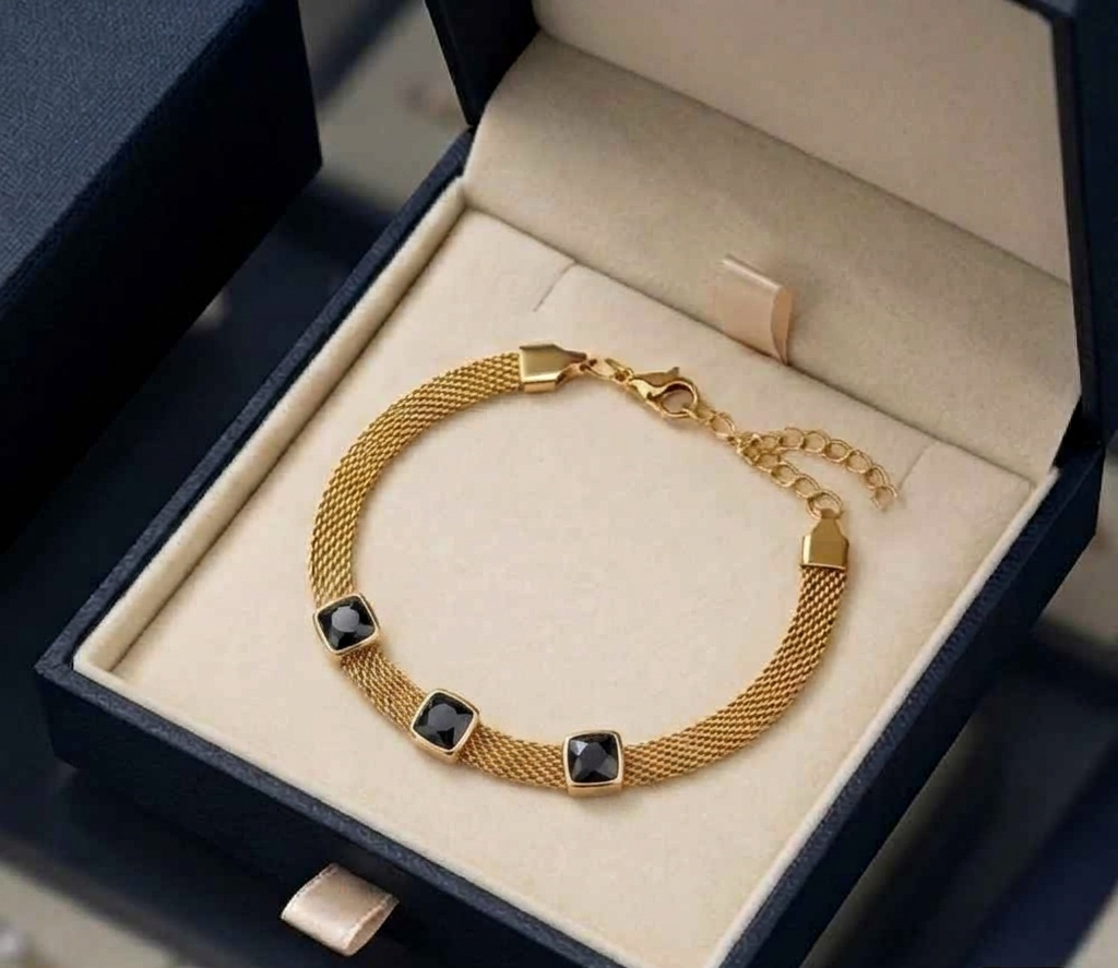 Gold Mesh Square Crystal Bracelet