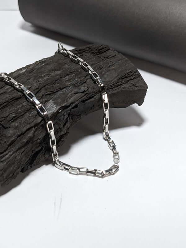 Stylish Paperclip Chain Bracelet