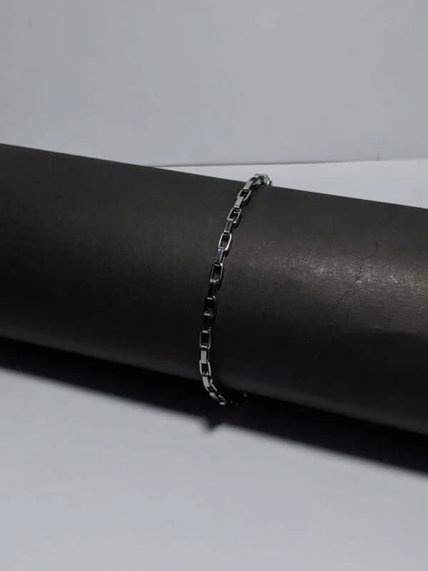 Stylish Paperclip Chain Bracelet